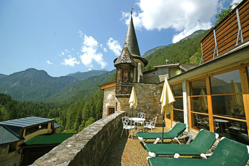 Schloss Hotel Fernsteinsee Nassereith Exterior photo